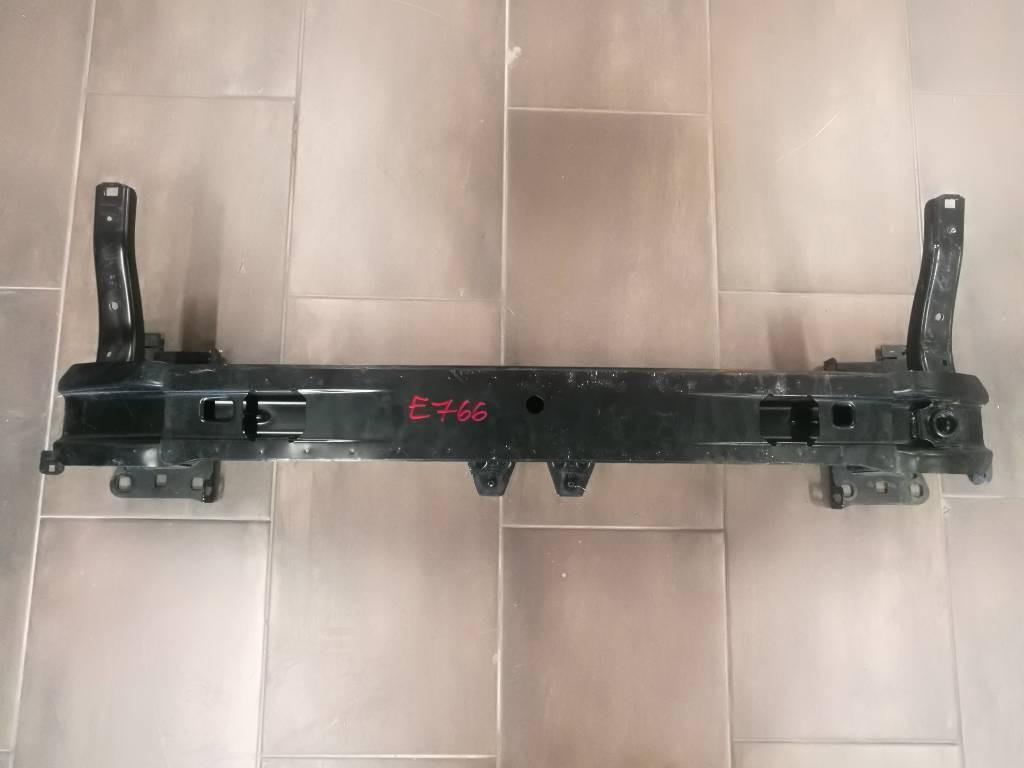 Vystuha cela naraznika VW PASSAT B8 3G