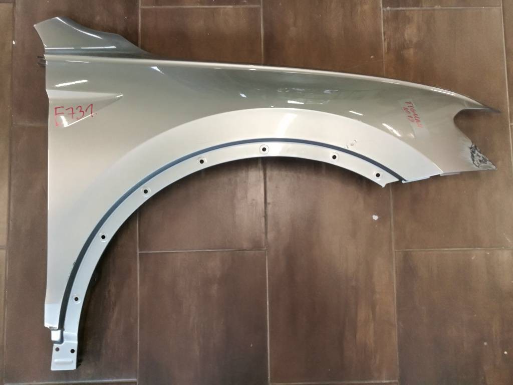 Pravy predny blatnik VW TIGUAN 5NA 15->