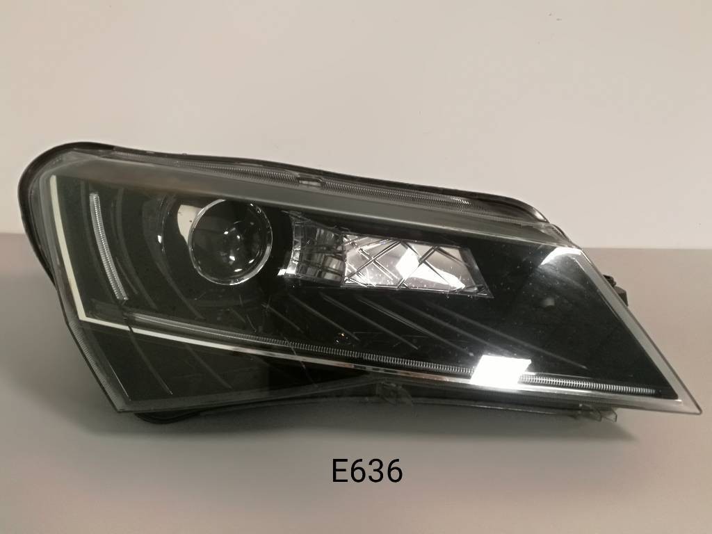 Predne svetlo SKODA SUPERB III 3 XENON 3V1941016B