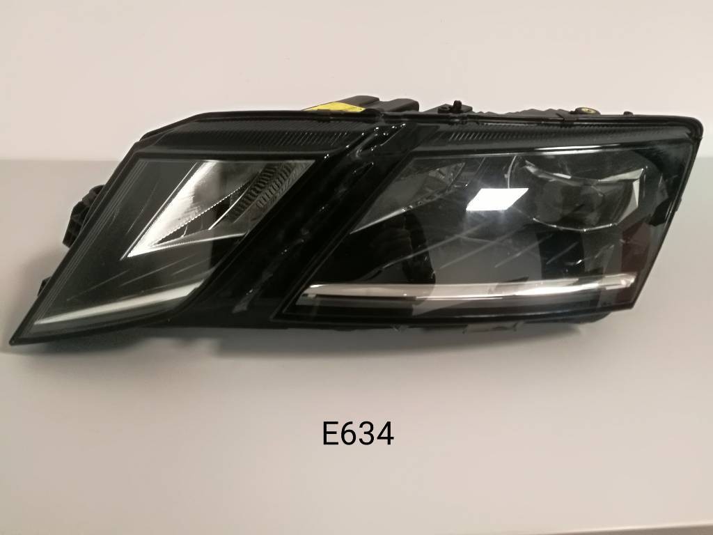 Predne svetlo SKODA OCTAVIA III 3 LIFT 5E1941015D