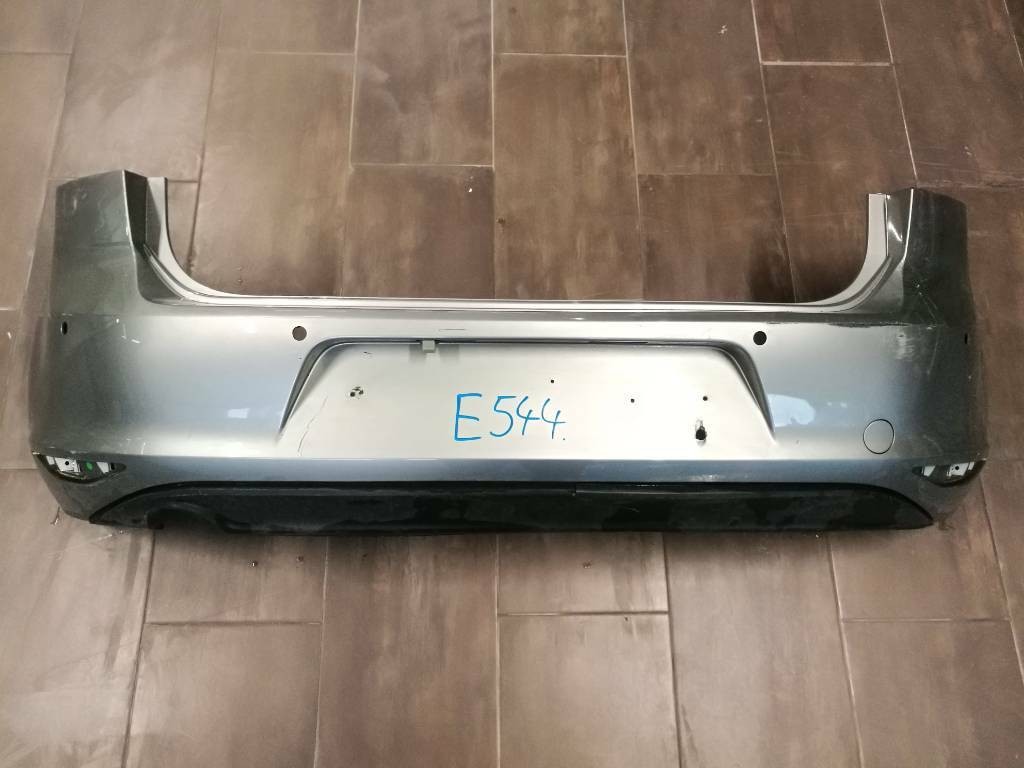 Zadny naraznik VW GOLF VII 7 HB 5G 5G6807421