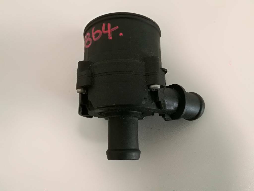 Pumpa cerpadlo vody VW GOLF PASSAT POLO 5G0965567