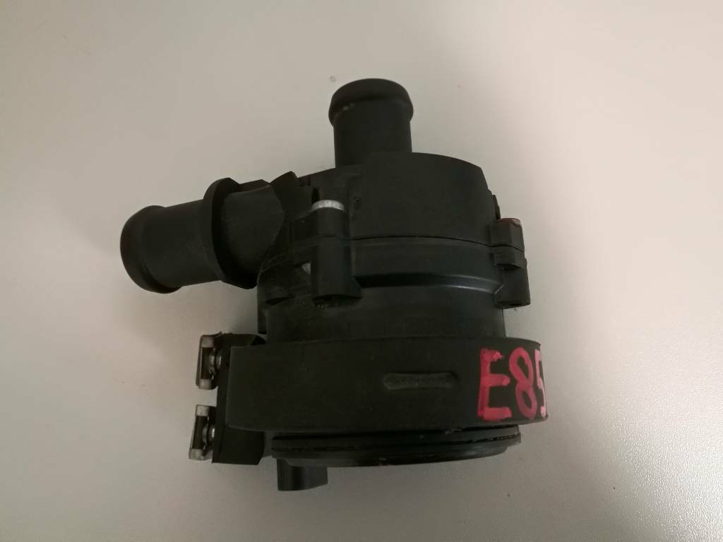 Pumpa cerpadlo vody VW GOLF PASSAT CC 5G0965567