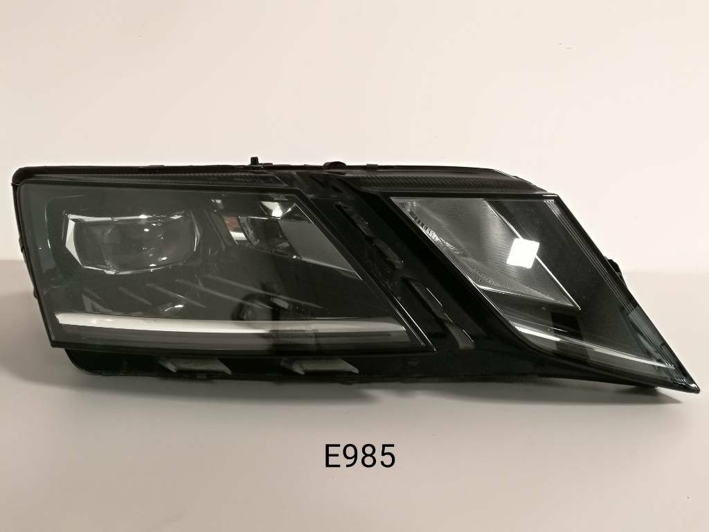 Predne svetlo SKODA OCTAVIA III 3 LIFT 5E1941016D