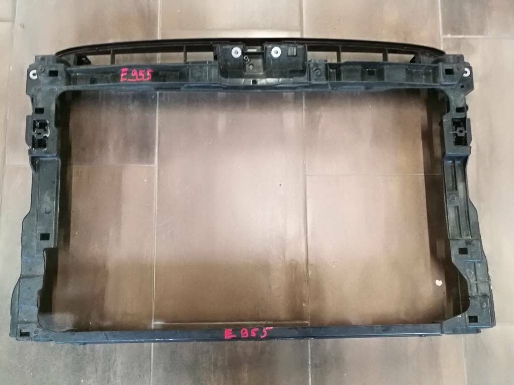 Stena celo sahara VW PASSAT B8 3G 3G0805588N