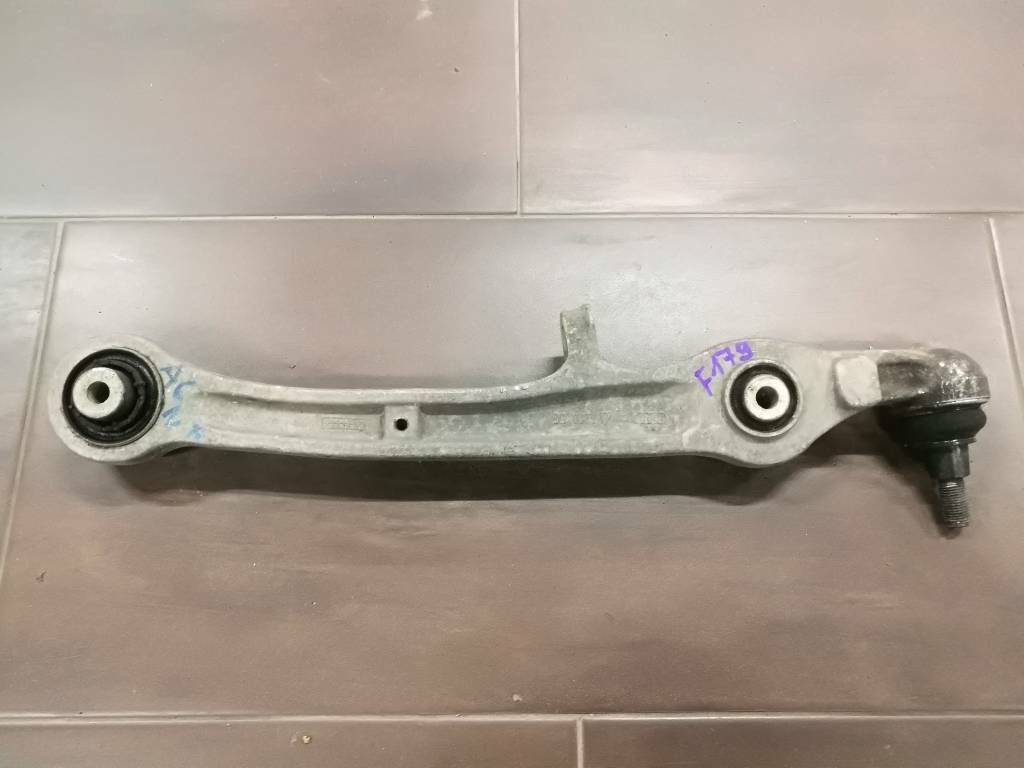 Rameno napravy AUDI A6 C6 4F