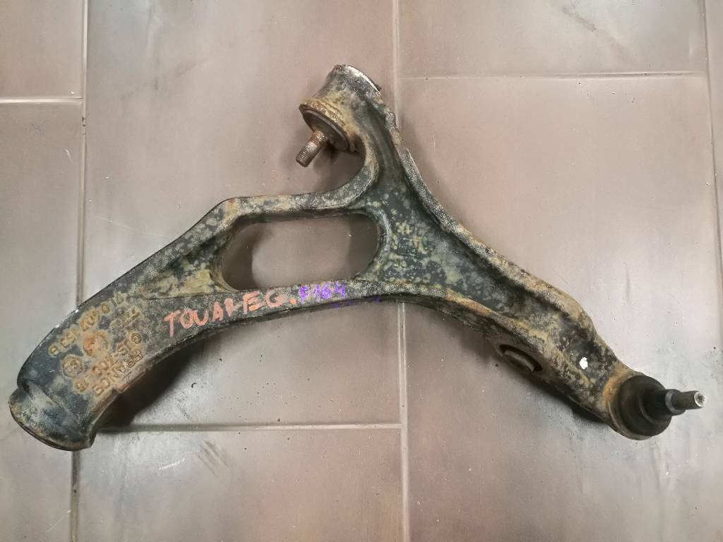 Rameno napravy VW TOUAREG CAYENNE 7L 7L0407153B