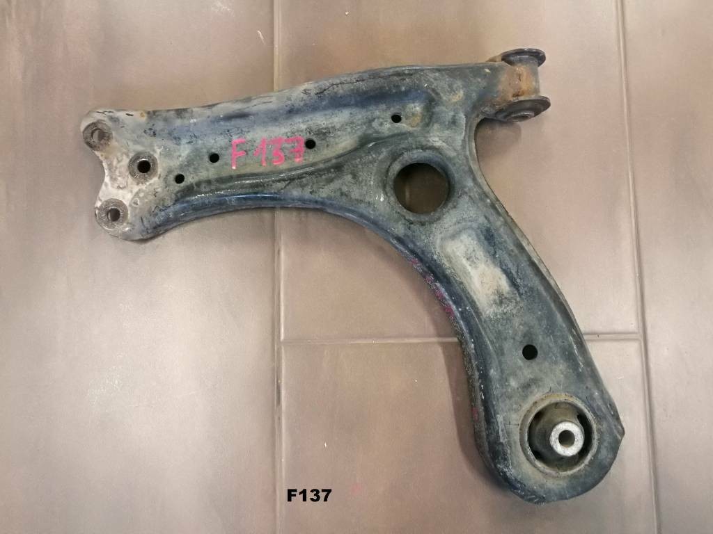 Lave predne rameno 6R0407151 VW SKODA SEAT