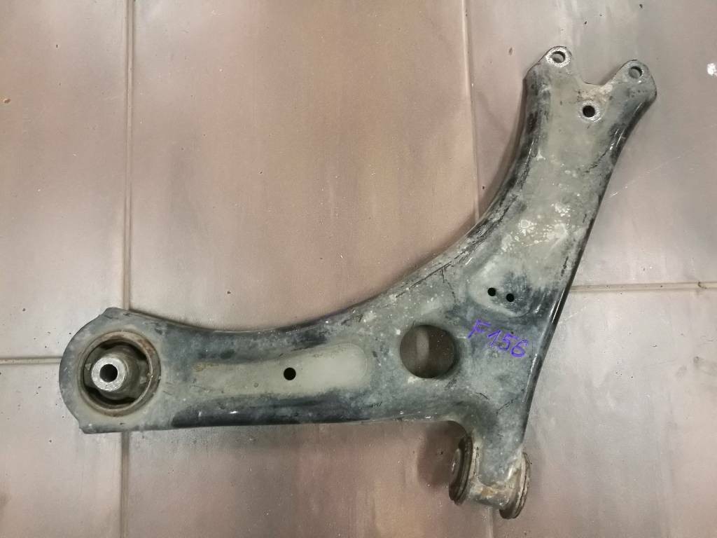 Rameno napravy VW SKODA YETI CADDY 1K0407151BB