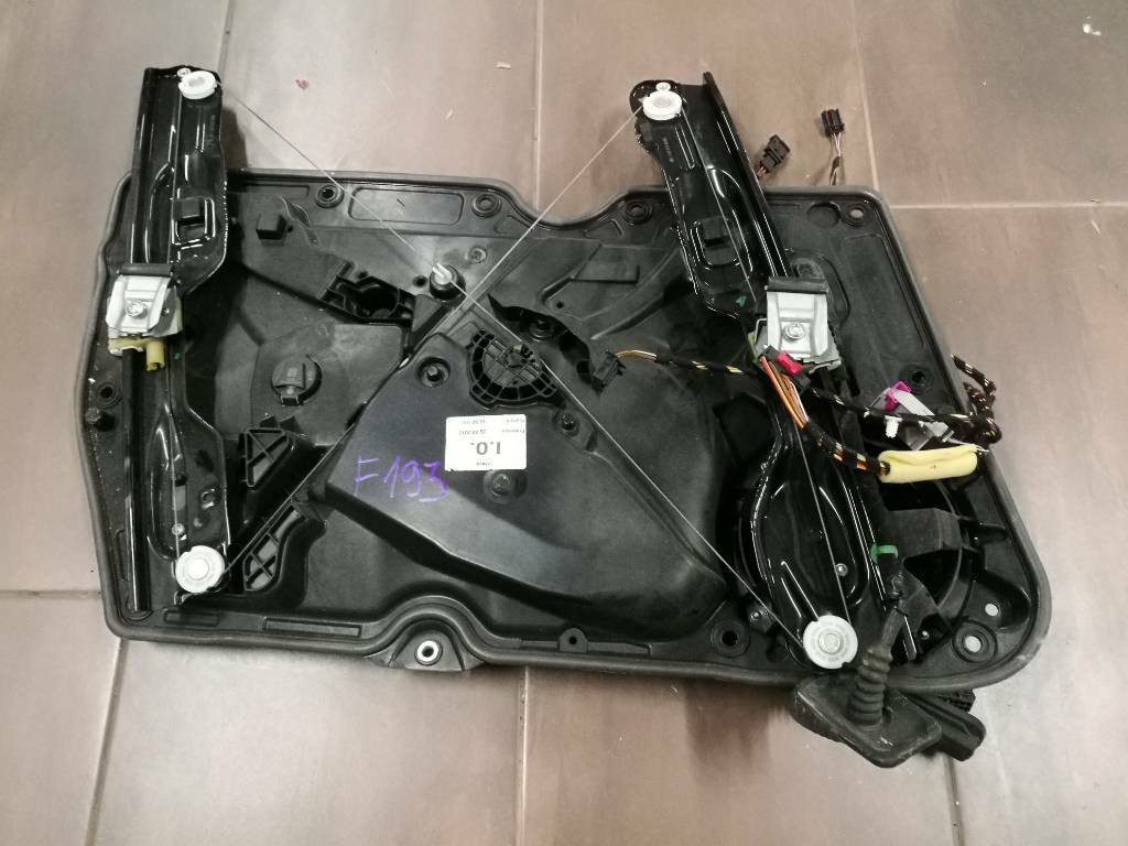 Stahovanie okna dveri VW GOLF VI 6 5K 5K0837756H