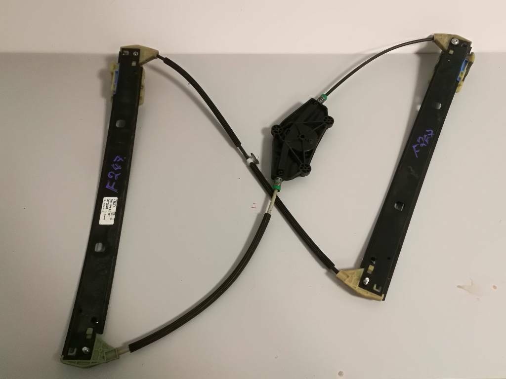 Stahovanie okna dveri AUDI A4 B8 8K 8K0837462