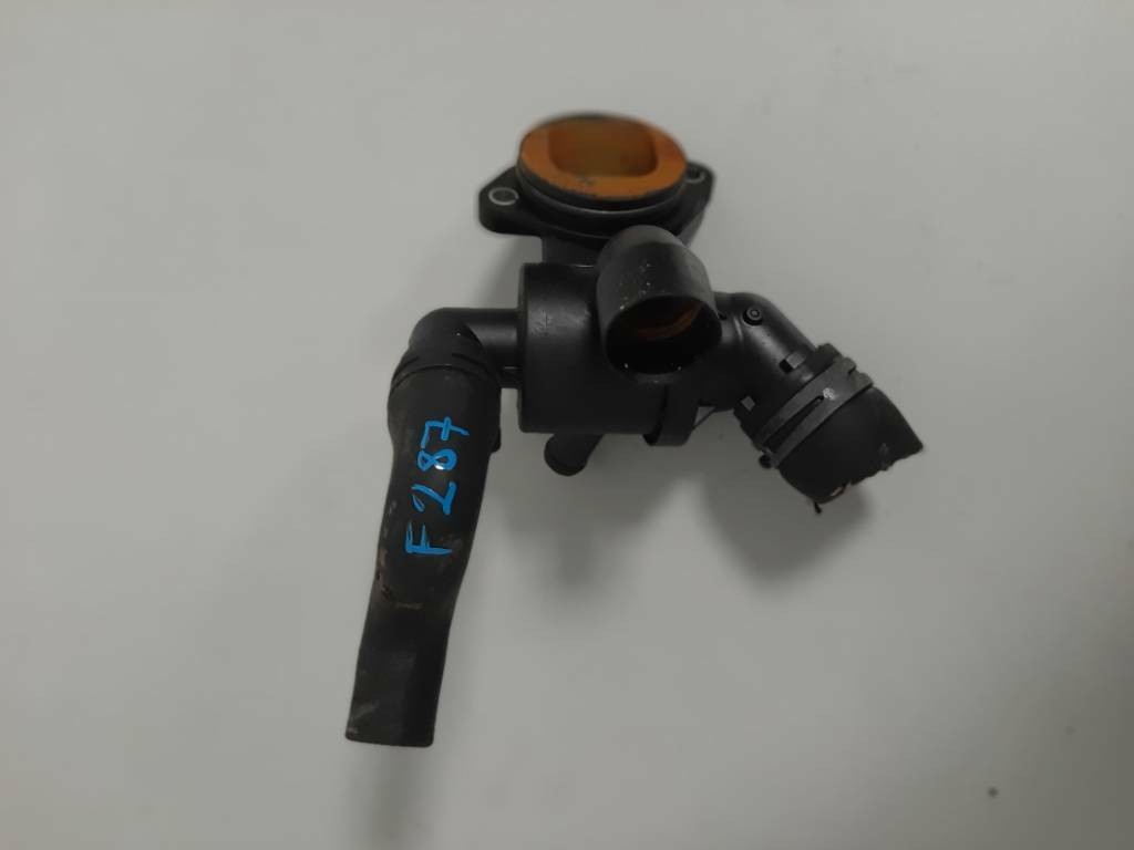 Termostat VW SKODA SEAT AUDI 2.0 TDI 03L121111AE