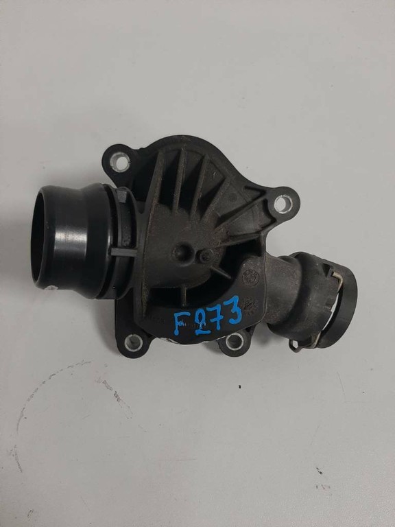 Termostat kryt obal BMW E60 E90 2.0 D 3.0D 2248038