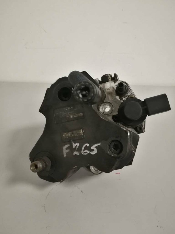 Cerpadlo pumpa vstrekovania BMW E60 E61 0445010073