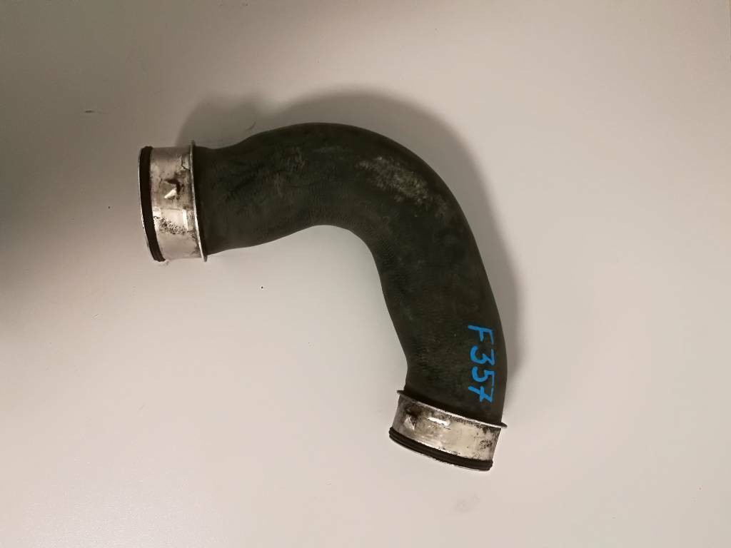 Hadica koleno turba VW AUDI SEAT SKODA 3C0145834F
