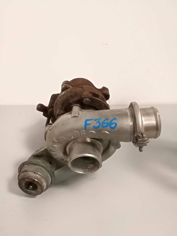 Turbo  OPEL 2.2 90573533 vectra sintra frontera