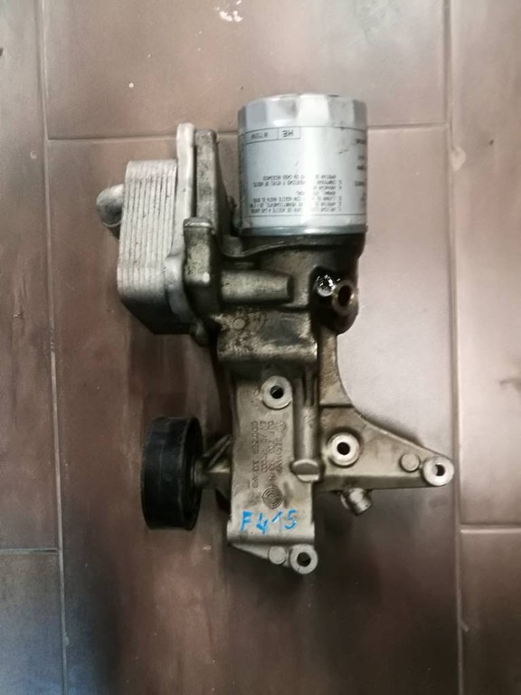 Drziak filtra chladic VW AUDI SKODA 03F903143H