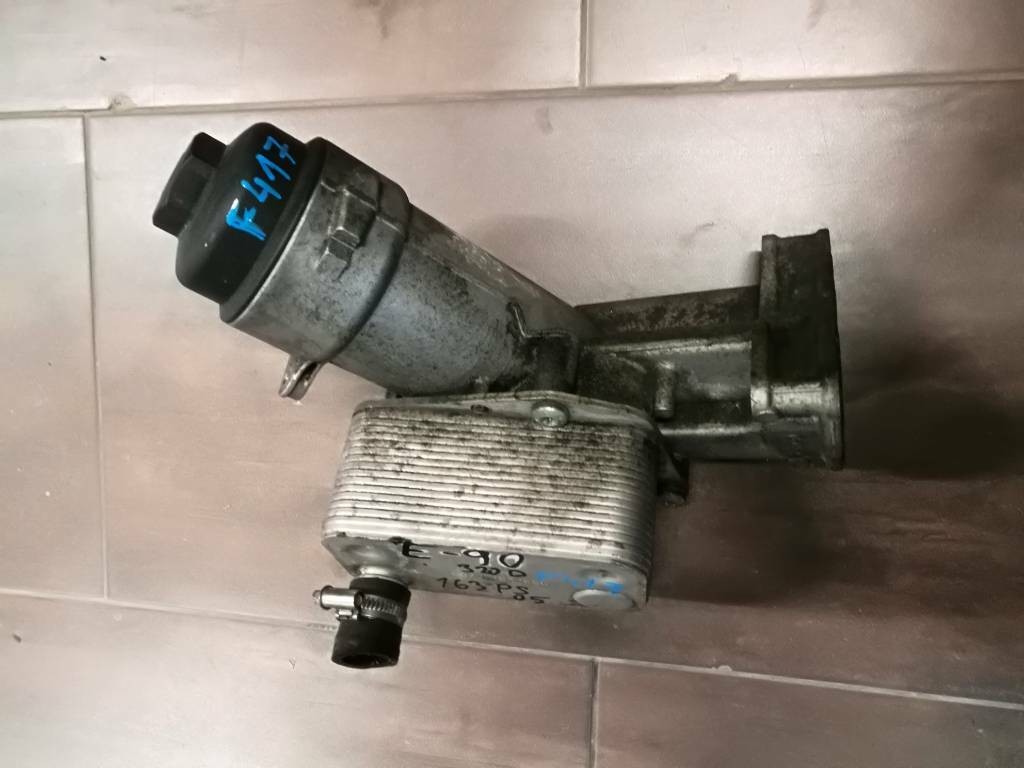 Drziak filtra chladic BMW E46 E90 2.0 7787072
