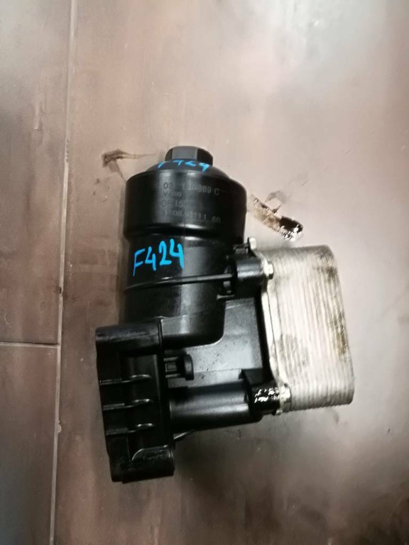 Drziak chladic filtra VW AUDI SKODA 03L115389C