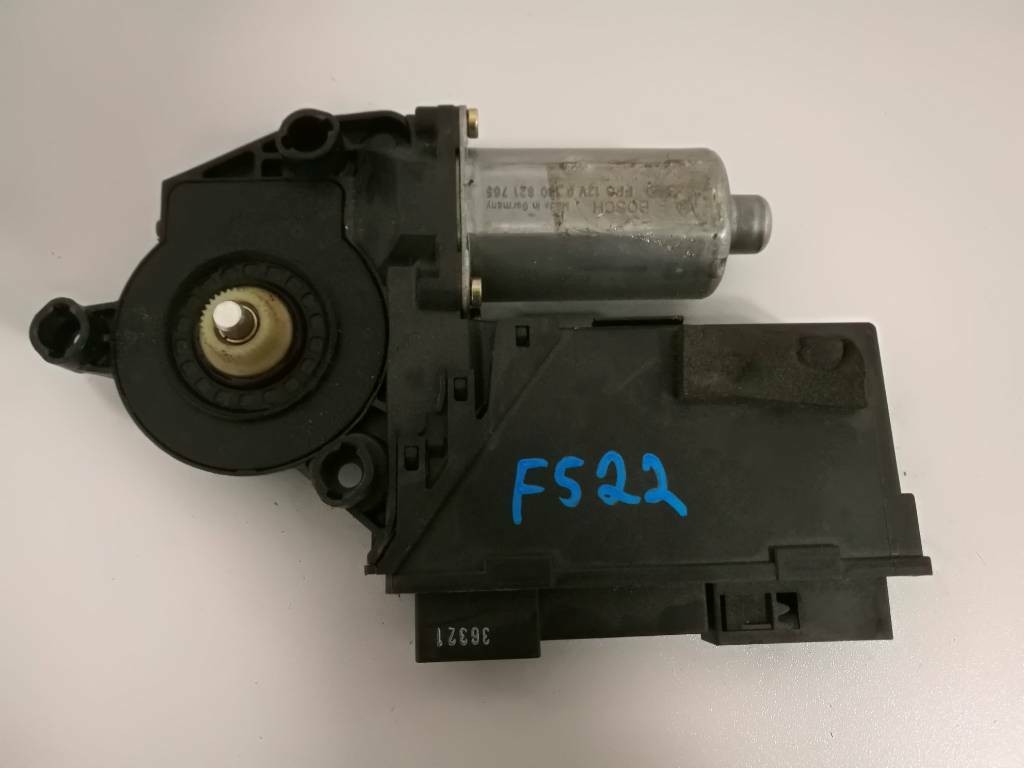 Motorcek stahovacky AUDI A8 D3 4E 4E0959802A