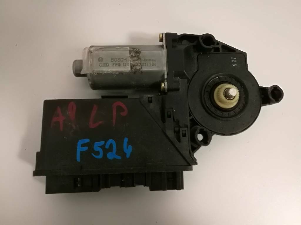 Motorcek stahovacky AUDI A8 D3 4E 4E1959801