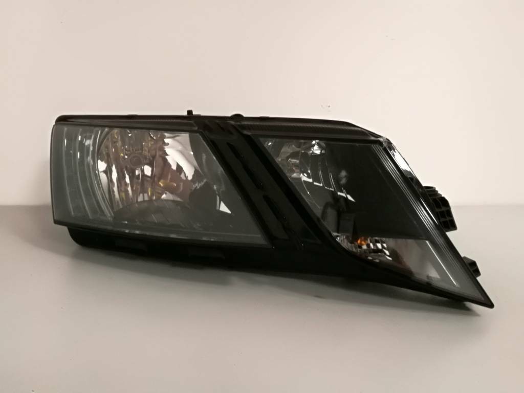 Predne svetlo SKODA OCTAVIA III 3 LIFT 5E1941016C