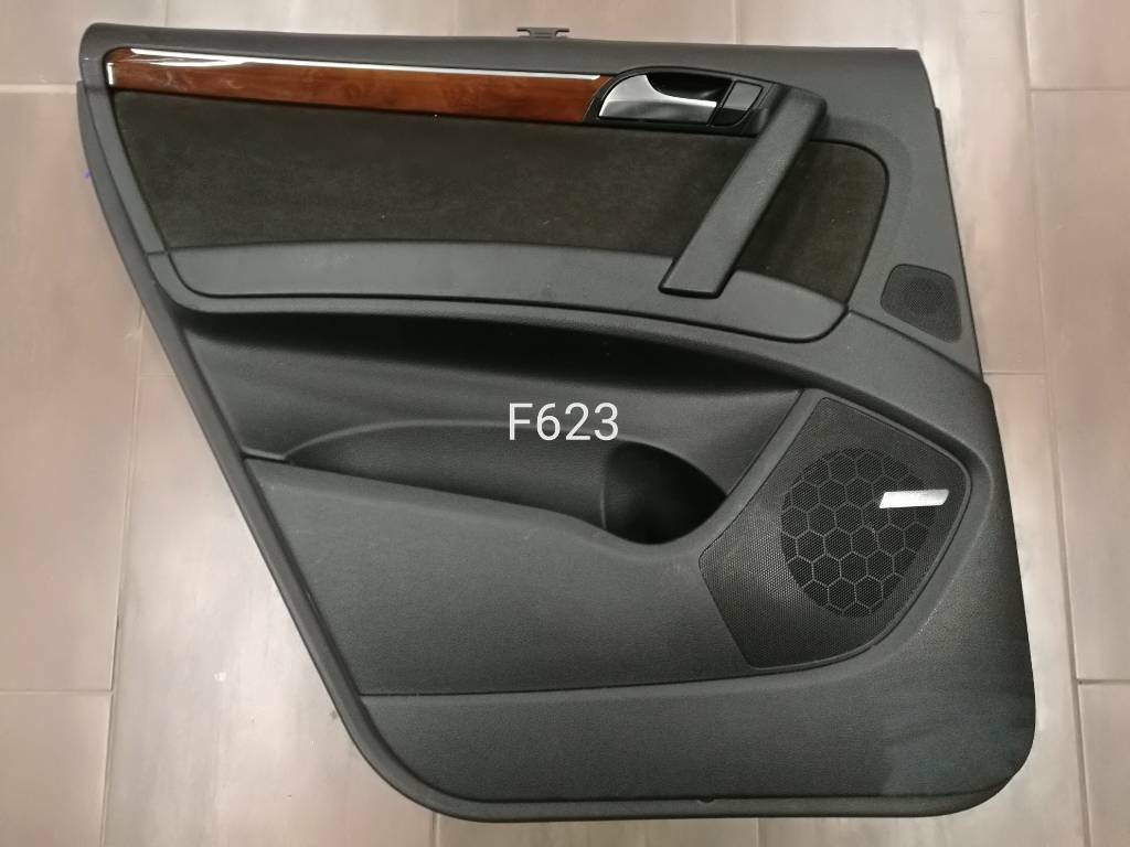 Tapacir dveri AUDI Q7 4L