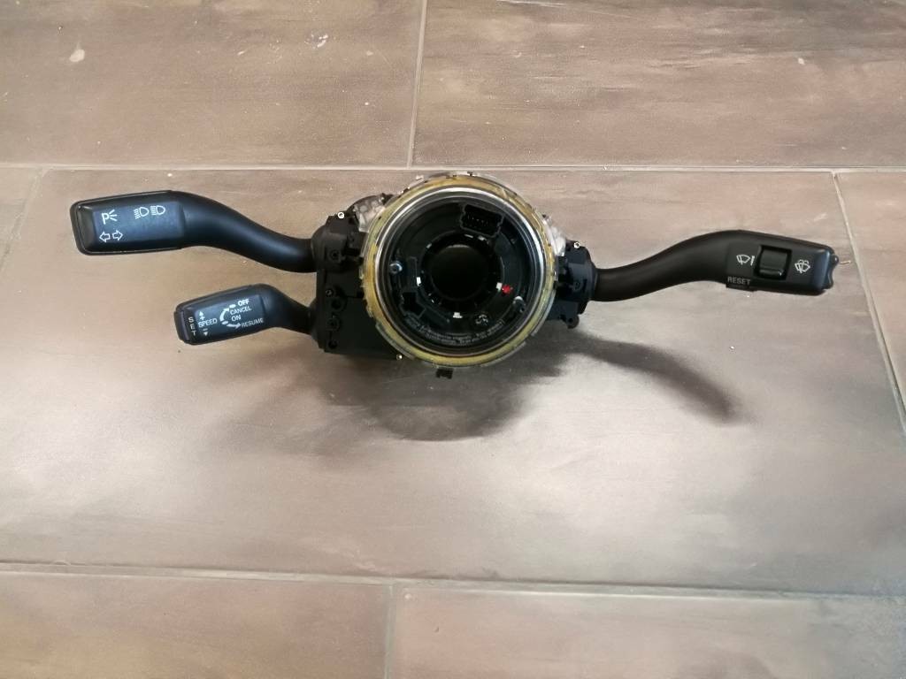 Packy pod volant kruzok AUDI A8 D3 4E 4E0953503B