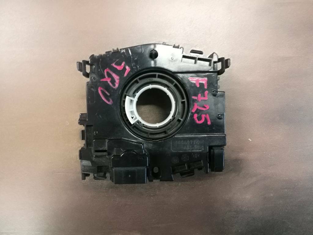 Kruzok pod volant VW GOLF VI 6 OCTAVIA 10040774