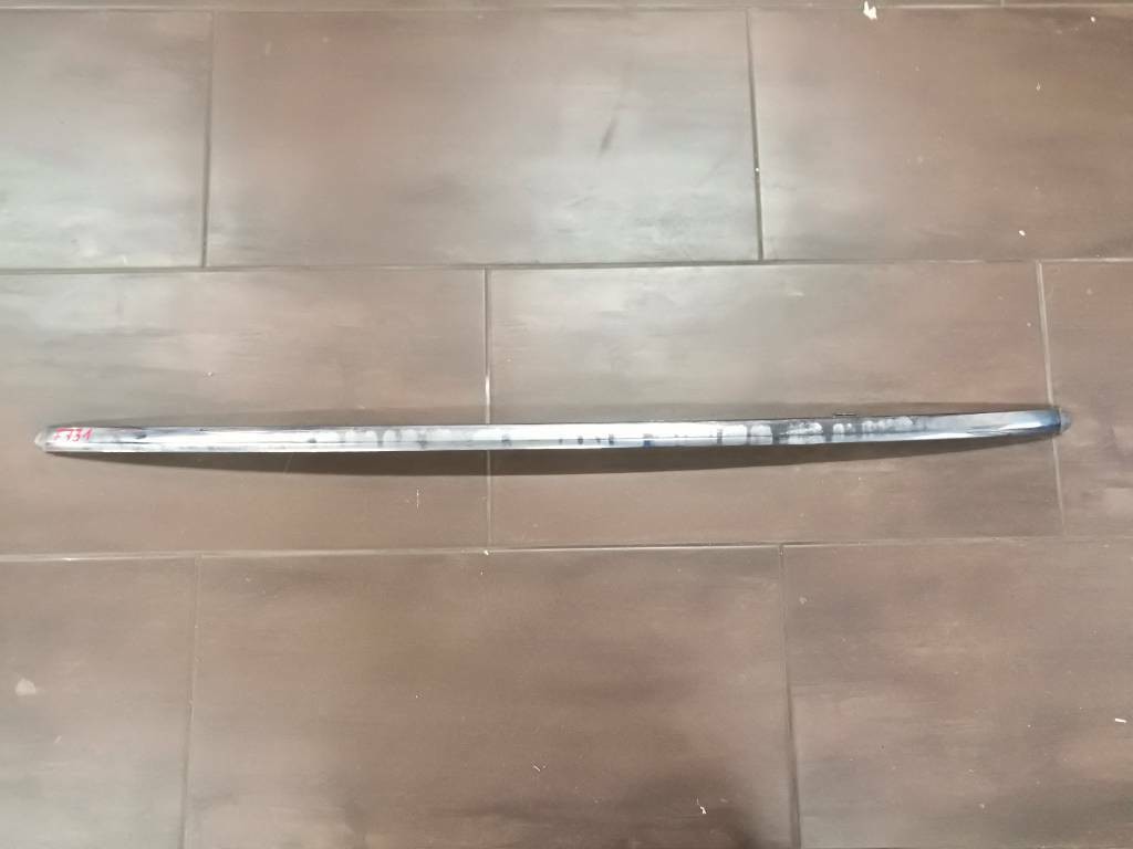 Lista chrom naraznika VW PASSAT B7 3A 3AF807443