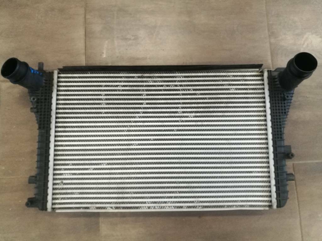 Chladič AUDI SKODA SEAT VW 2.0 1.6 TDI