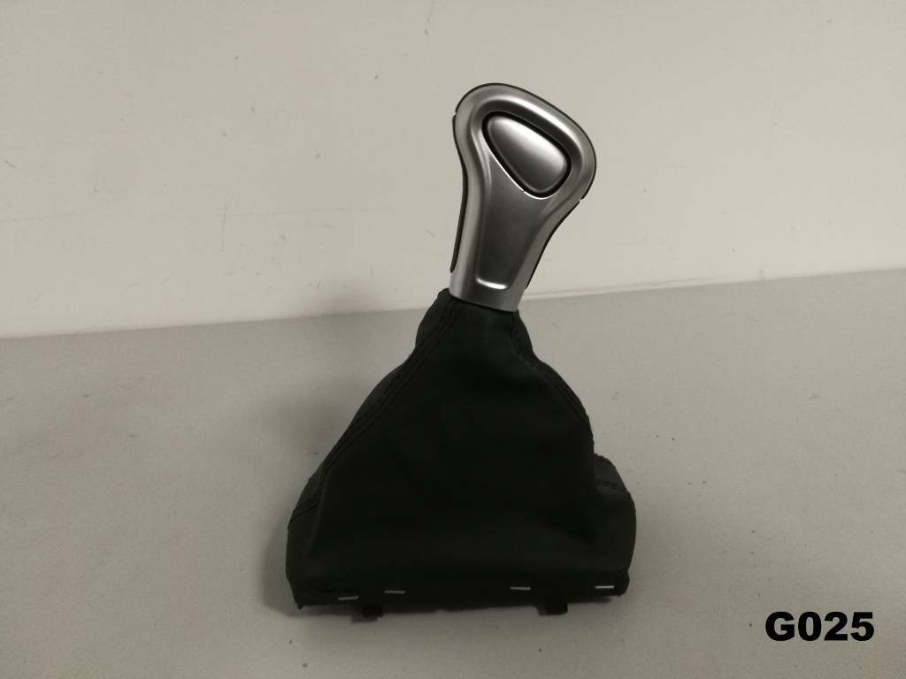 Radiaca páka AUDI Q7 LIFT NOVA NEW 4L1713139A