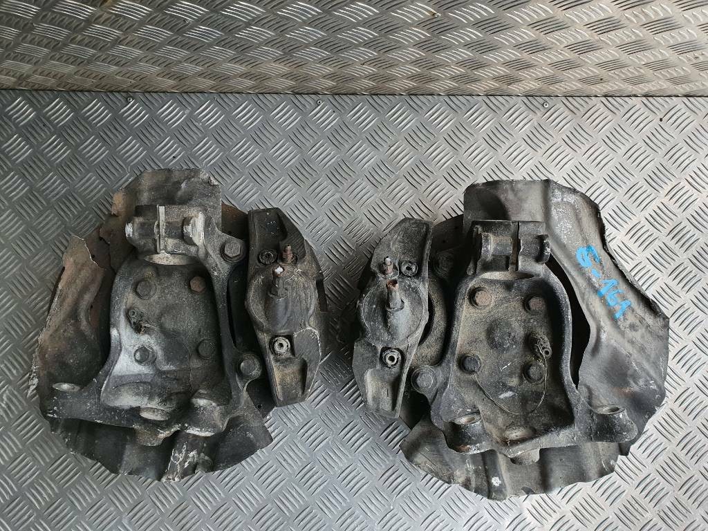 Predny lavy pravy otoc  BMW 7 E65 3.0D
