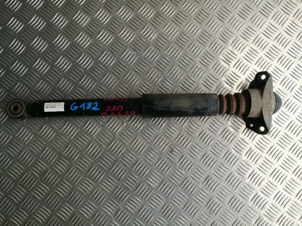 Zadný tlmič VW PASSAT B7 3AA COMBI 3C0512011CP
