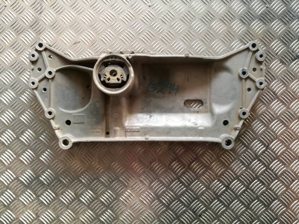 Predna napravnica VW Caddy AUDI A3 8P 1K019936G
