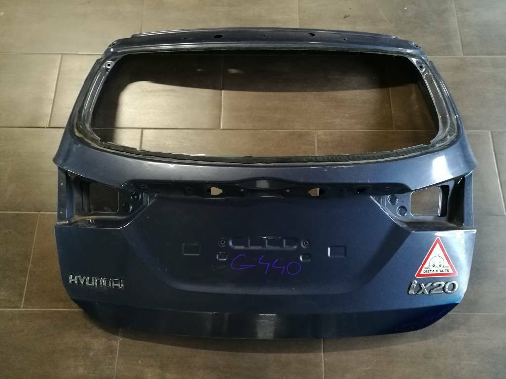 Zadná kapota kufor HYUNDAI IX 20