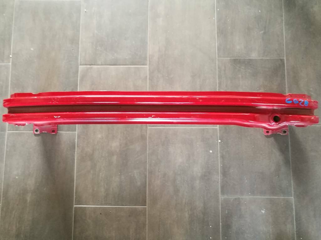Zadná výstuha nárazníka SEAT ATECA 16> 575807305B