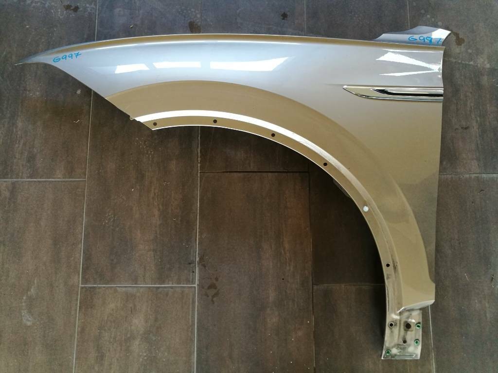 Predný ľavý blatník VW TOUAREG III 3 760 2018→