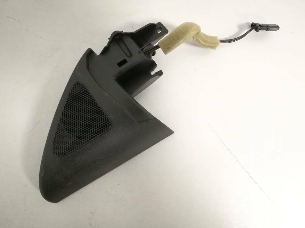 Ľavý repro reproduktor dverí kryt VW PASSAT CC 3C8