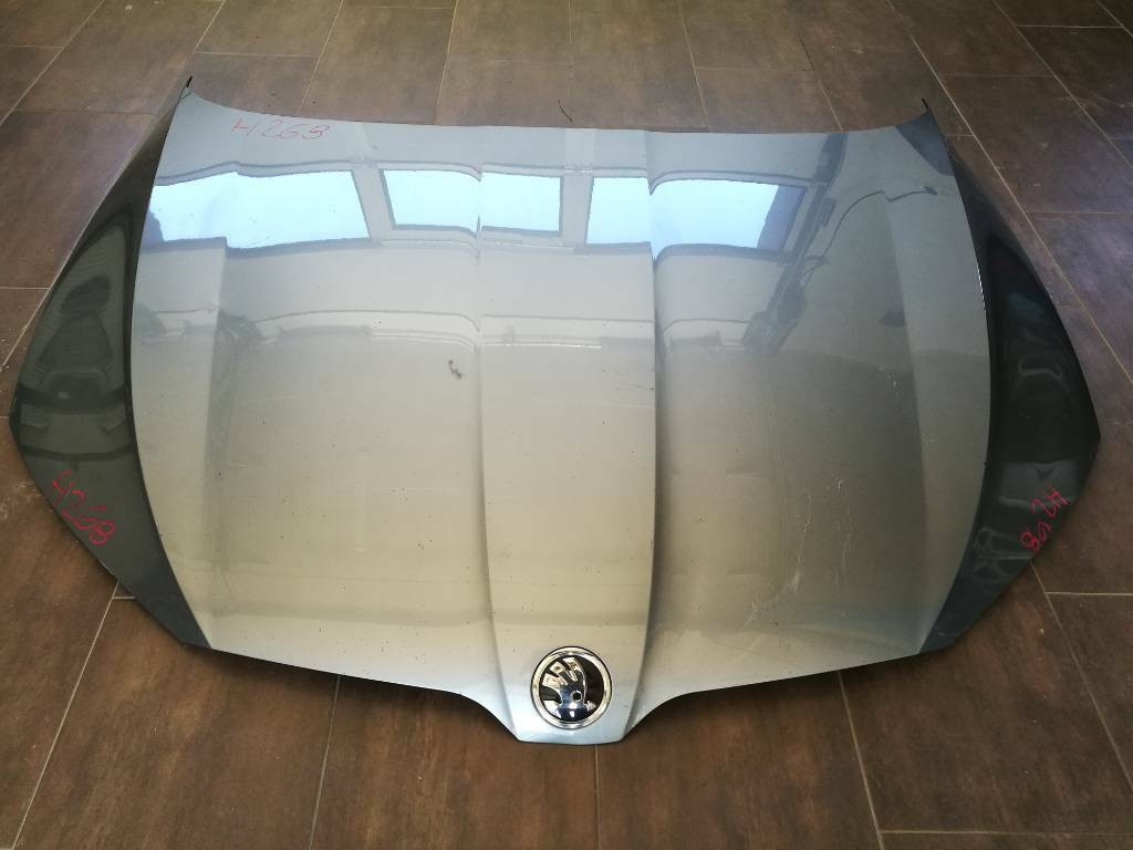 Predná kapota kufor SKODA SUPERB III 3 3V
