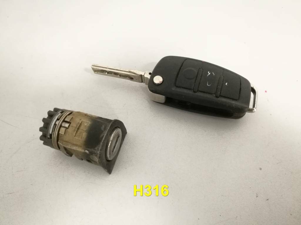 Autokľúč kľúč zapalovania s dialkovým AUDI A6 C6