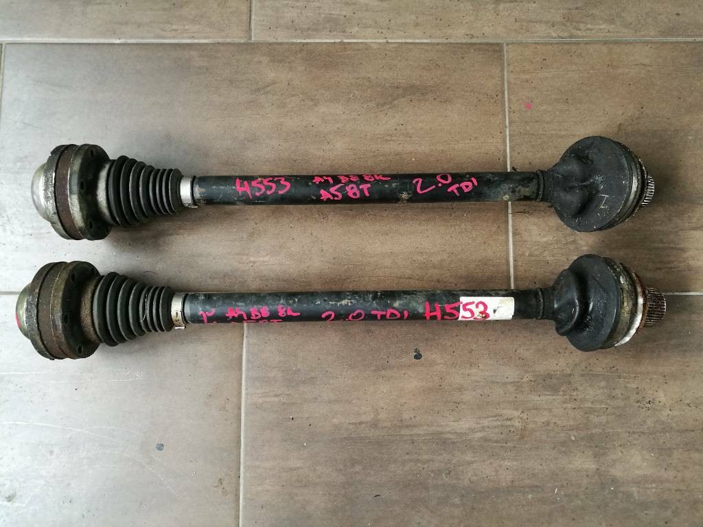 Zadná poloos AUDI A4 B8 8K A5 8T 2.0 TDI