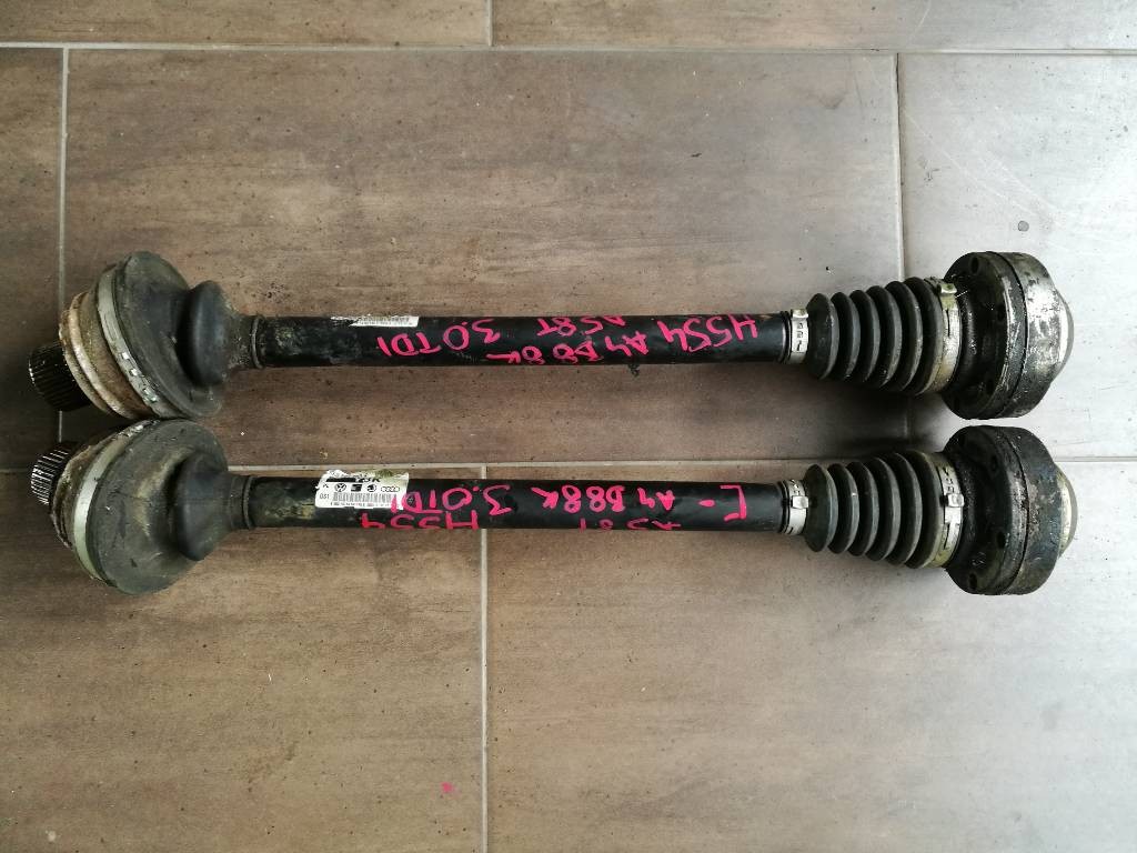 Zadná poloos AUDI A4 B8 8K A5 8T