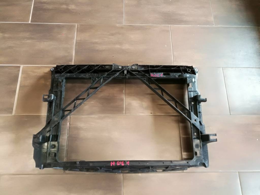 Držiak stena čelo sahara Škoda Fabia III 3 6V0
