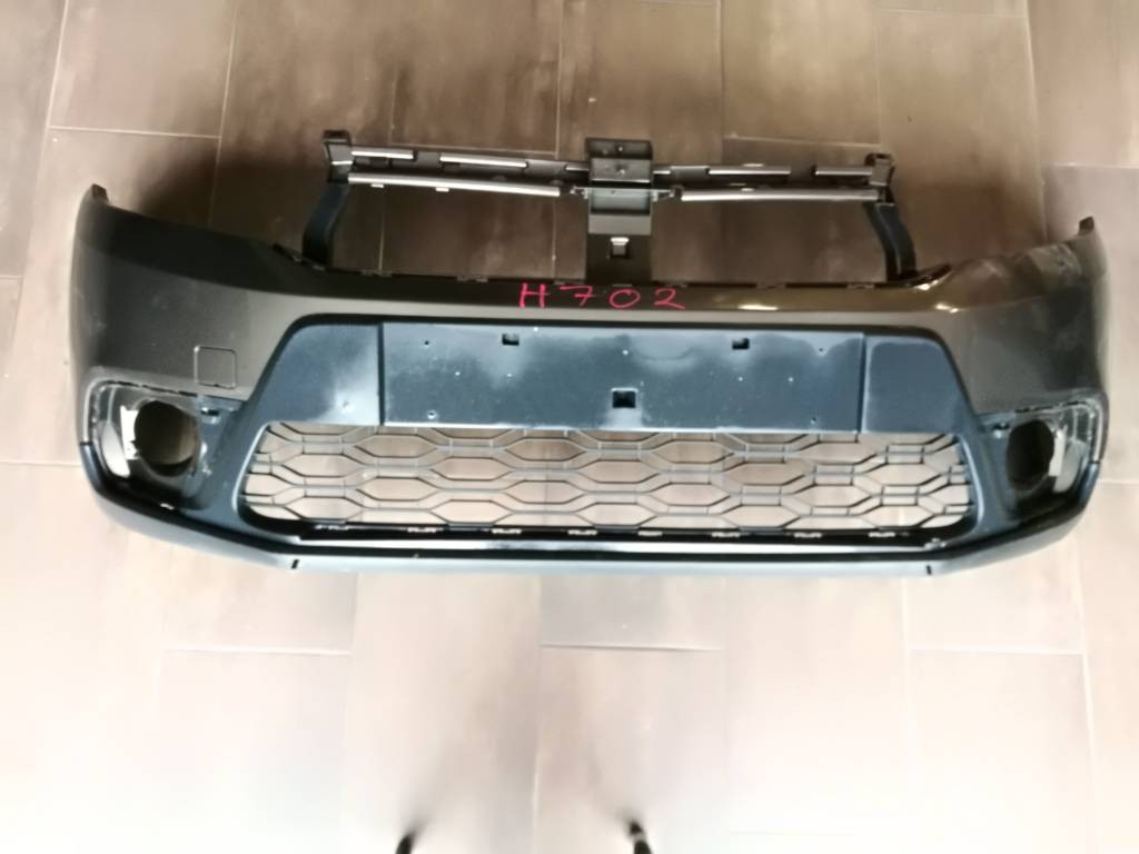 Predný nárazník DACIA SANDERO STEPWAY LIFT