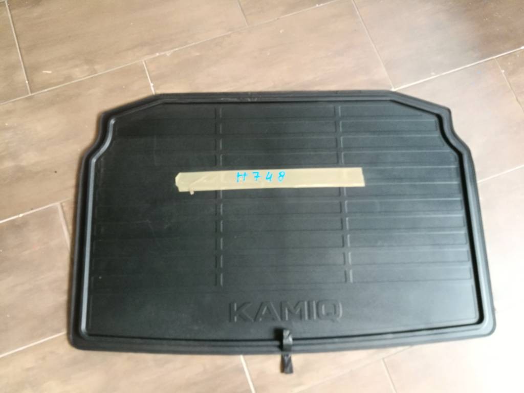 Gumová vanička do kufra Škoda Kamiq