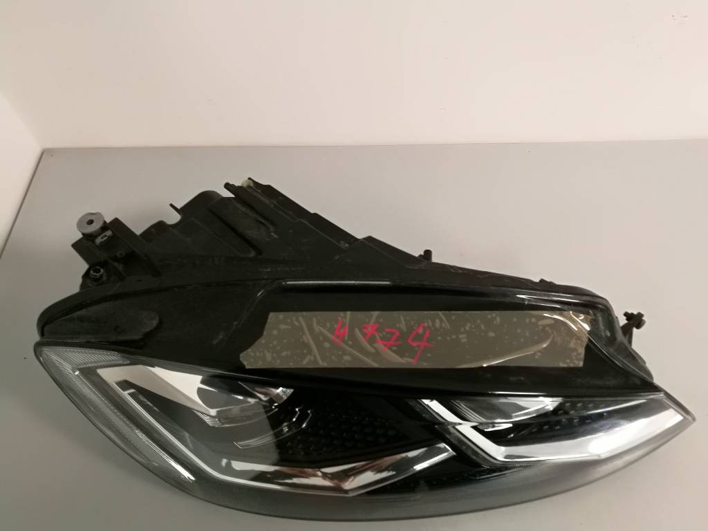 Pravé predné svetlo VW Volkswagen Golf VII 7 5G1