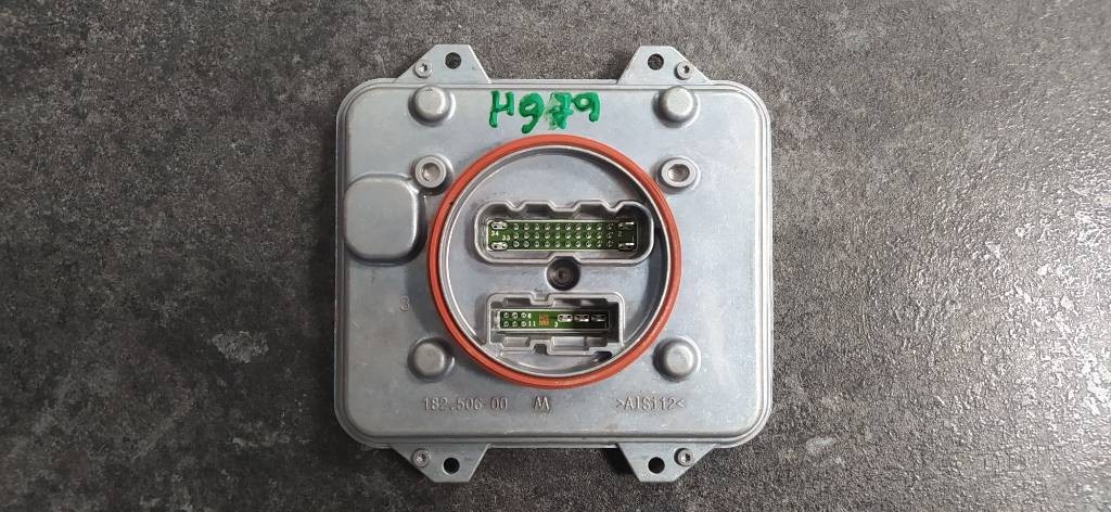 Jednotka modul LED svetla Audi A6 A7 A8 4H0