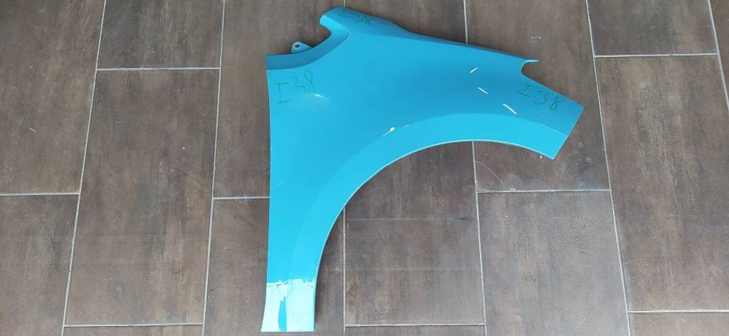 Pravý predný blatník VW Up Škoda Citigo Seat Mii