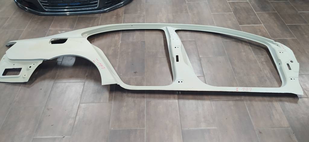 Zadný blatník stĺpiky VW Volkswagen Jetta VI 6 5C6
